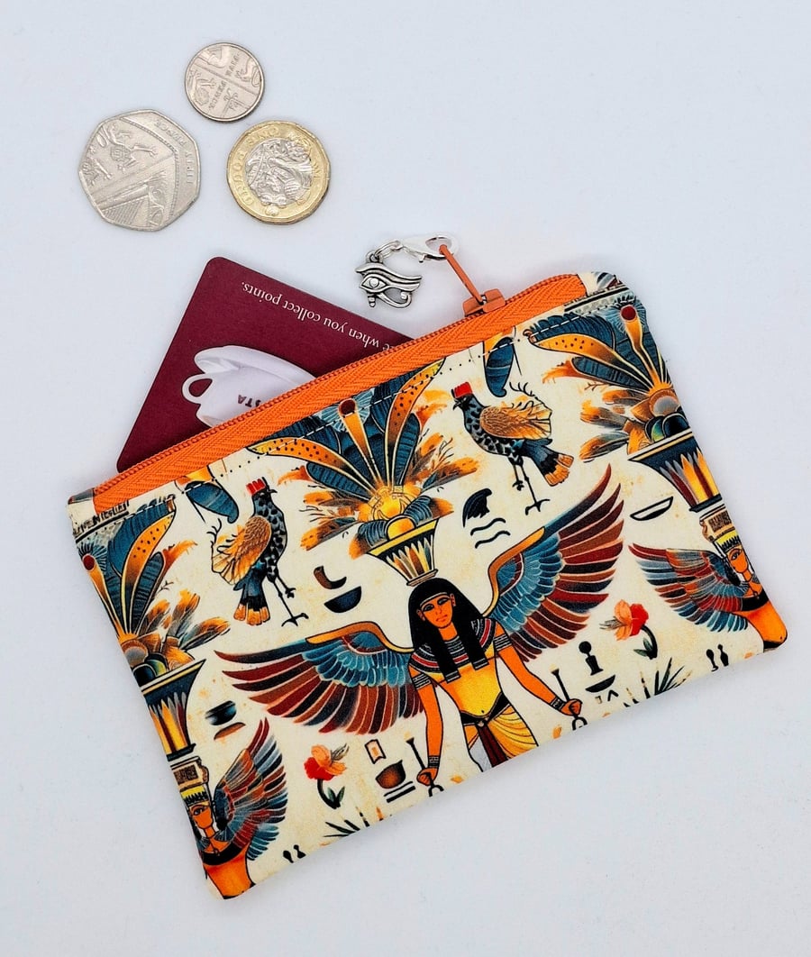 Isis Egyptian themed coin or card purse 417P