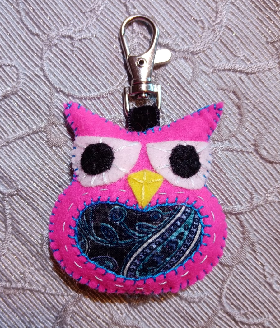 Shocking Pink Felt Owl Stuffy Bag Charm Keyring
