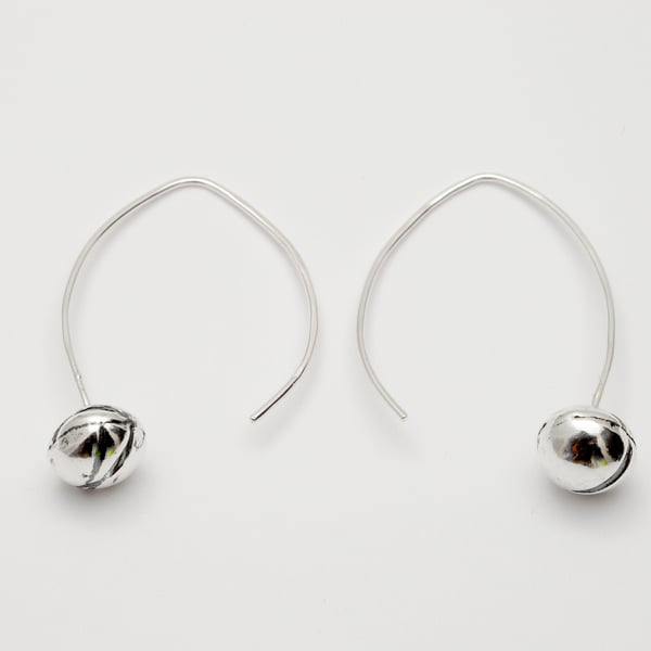 Almudena by Fedha - handmade silver bead earrings on a simple leaf wire