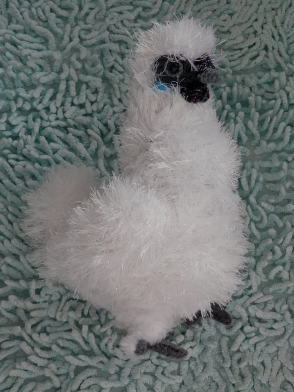 Silkie Chicken CROCHET PATTERN in UK terms