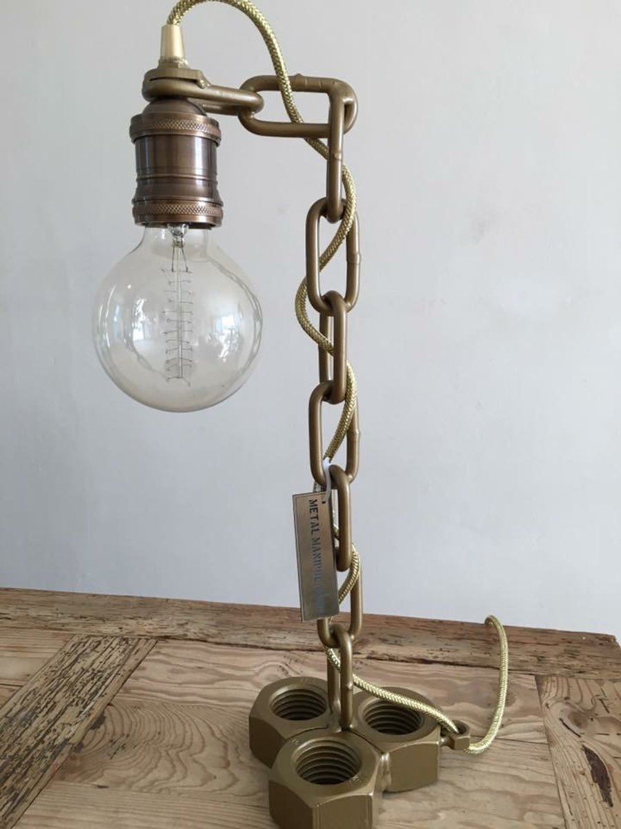 Gold Nut Lamp