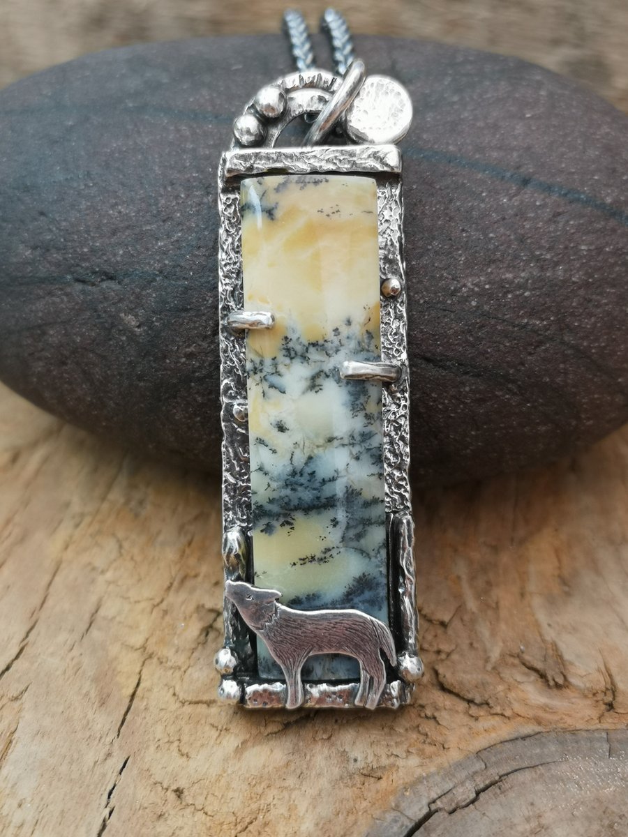 Guardian Wolf Pendant 