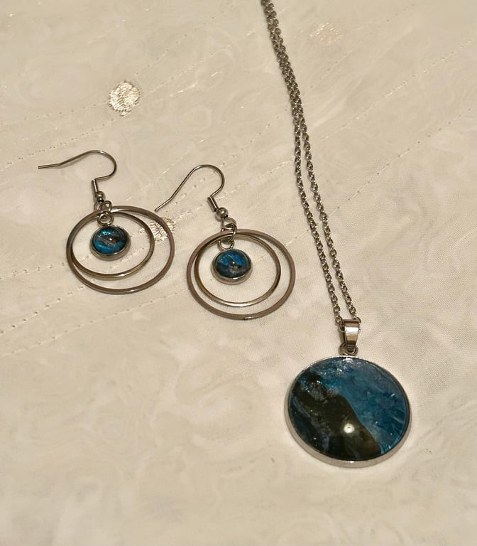 Matching necklace and earring set