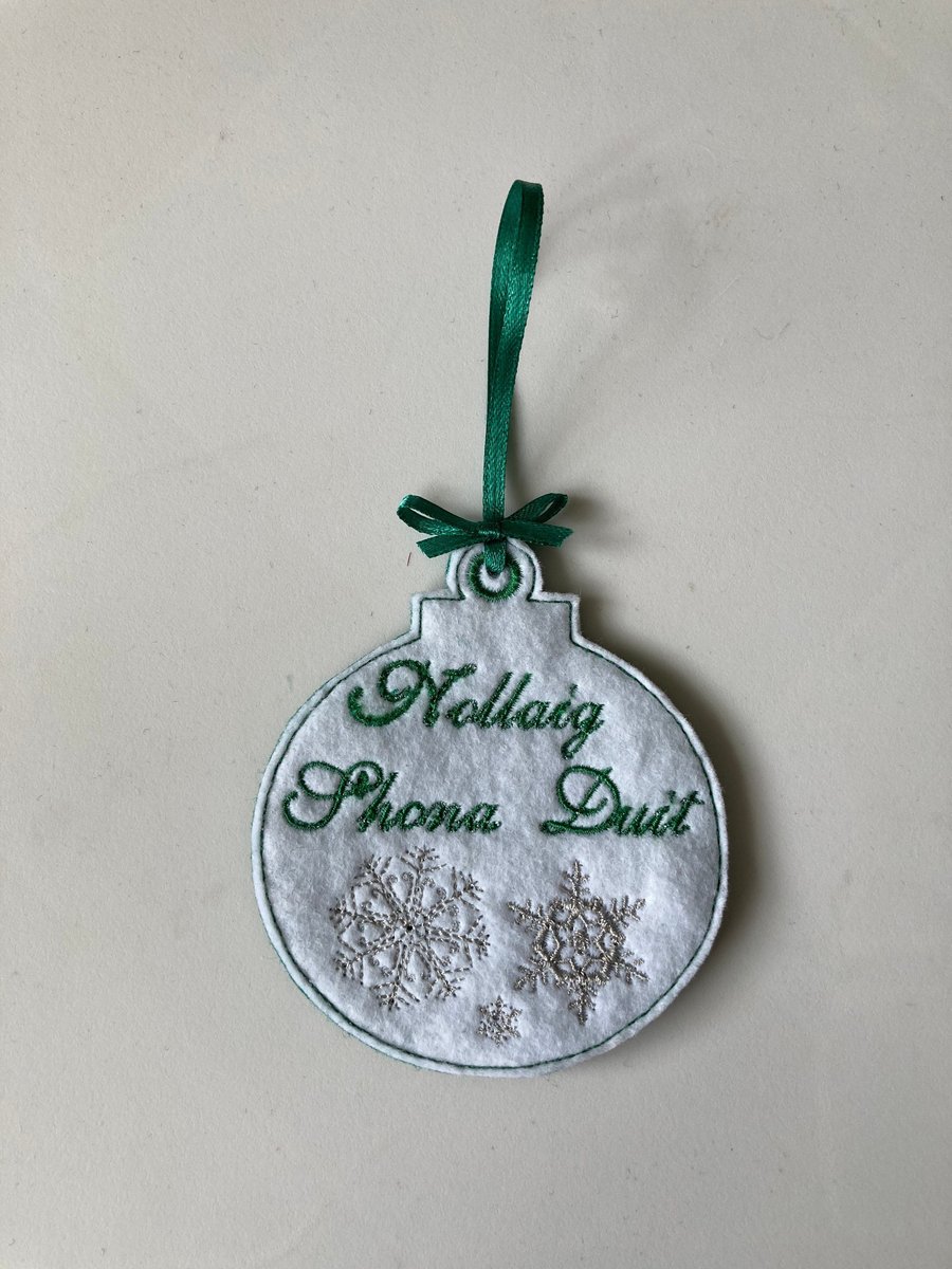 754. Nollaig Shona Duit snowflake bauble Christmas tree hanging ornament.
