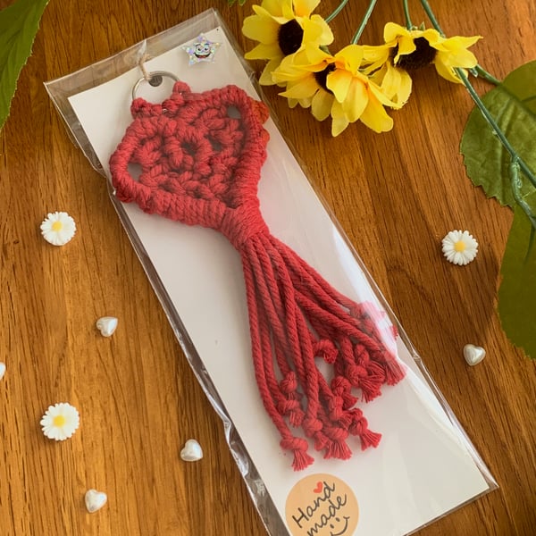 Macrame Keyring,  Valentine Keyring Gift, Boho Accessories, Heart Keyring