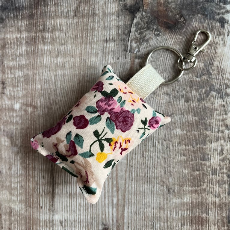 Pink floral keyring with clasp