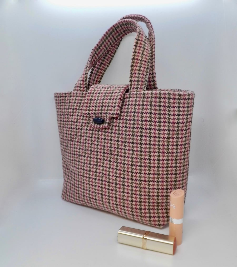 SOLD Pink tweed hand bag handbag bucket bag tote bag 