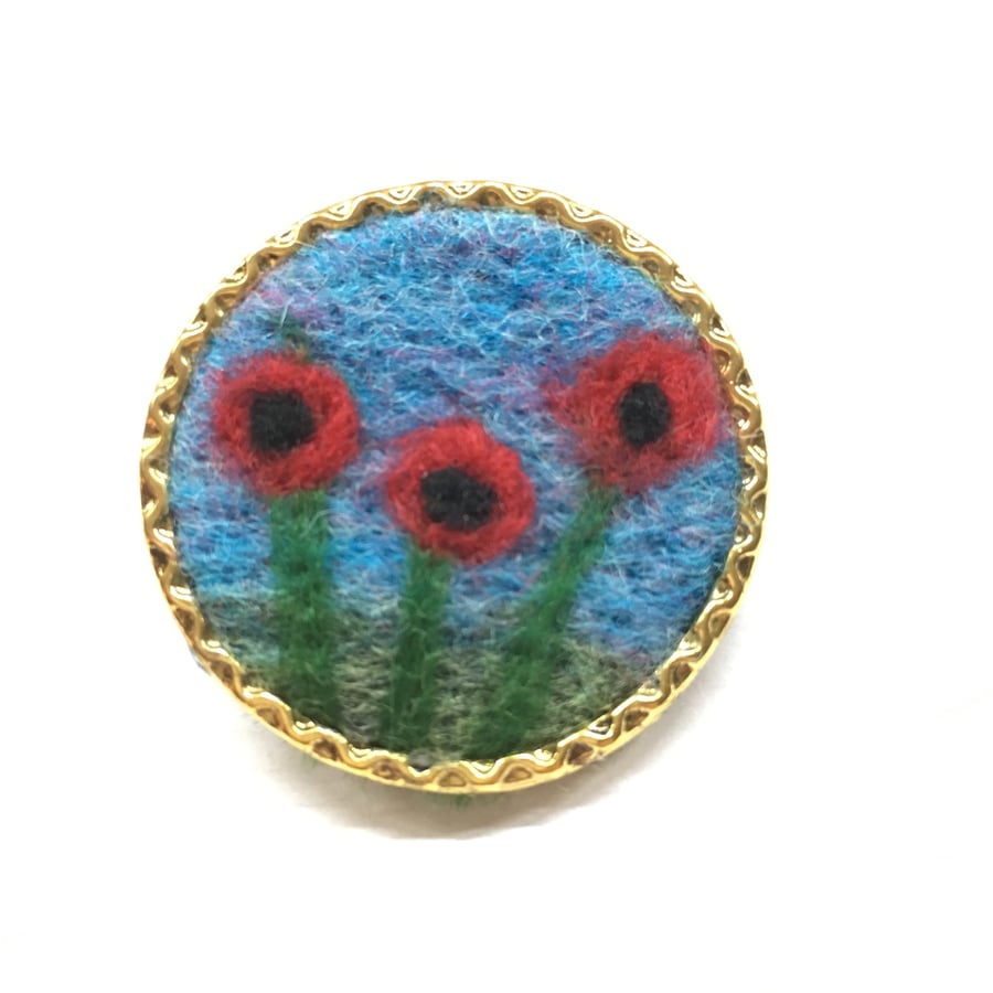 Brooch, badge or lapel pin, needle felted poppies (3 poppies)