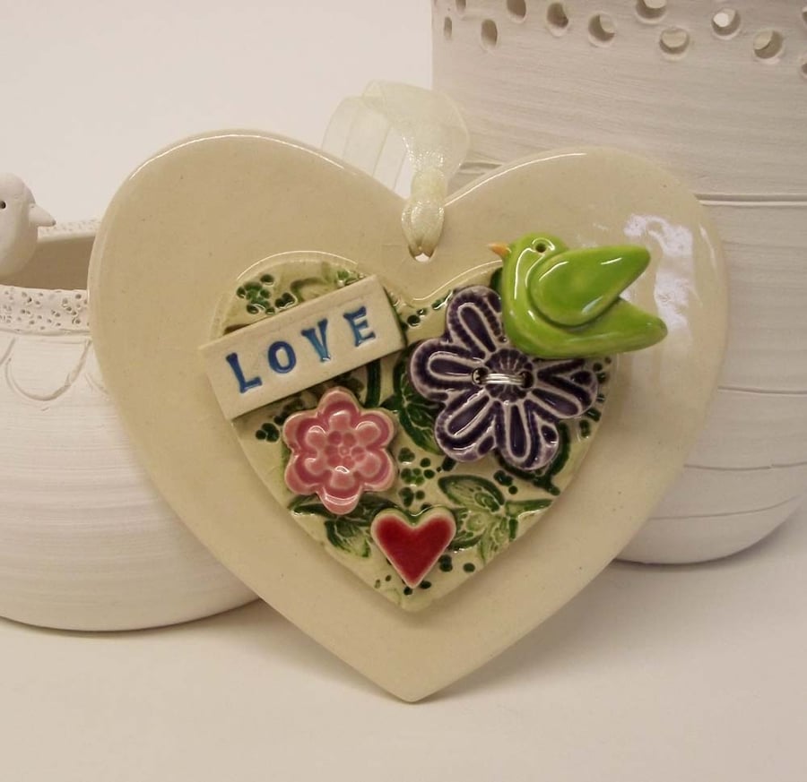  Special price Ceramic heart decoration with button flowers and bird