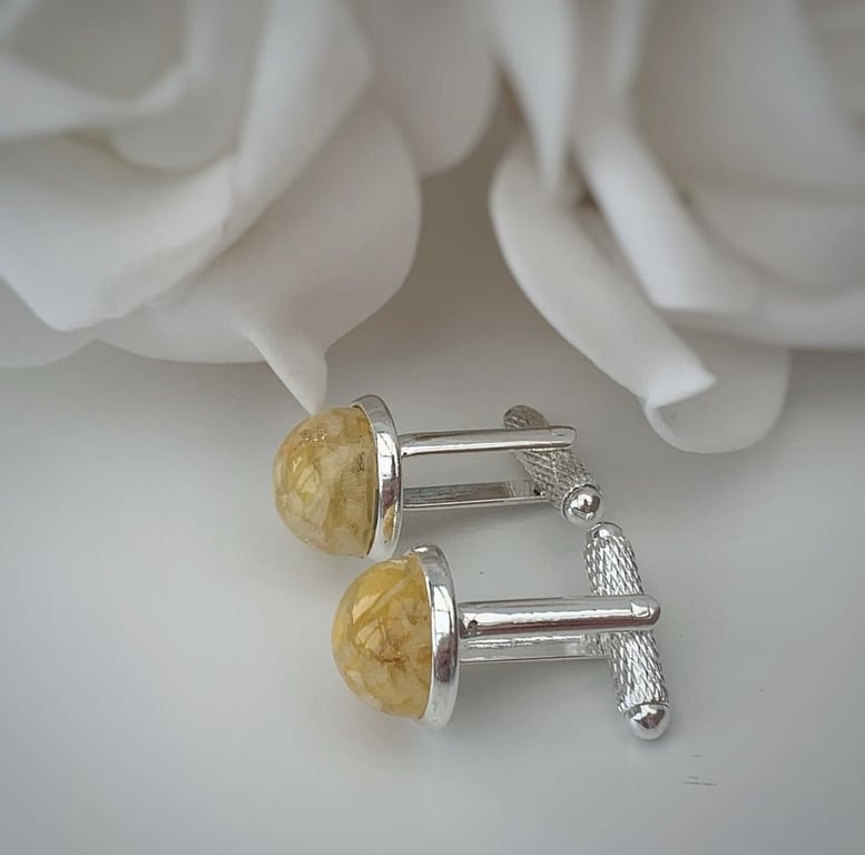 Flower Preservation Cufflinks – Keepsake from Wedding or Memorial Flowers