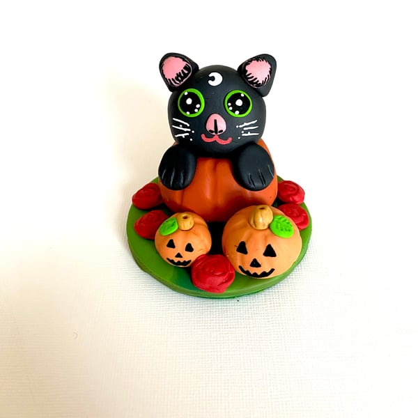 Halloween cat ornament 