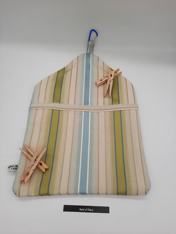 Striped clip on peg bag. Free uk delivery. 