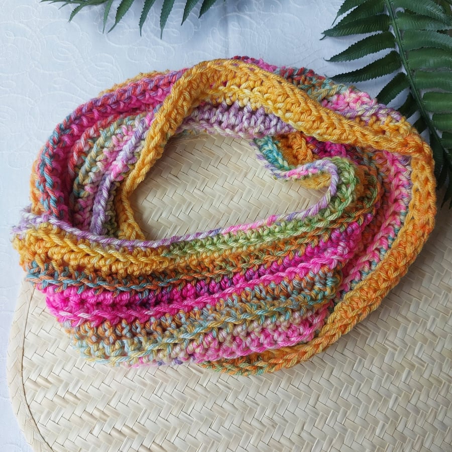 Crochet Chunky Infinity Scarf Cowl 'Candy'