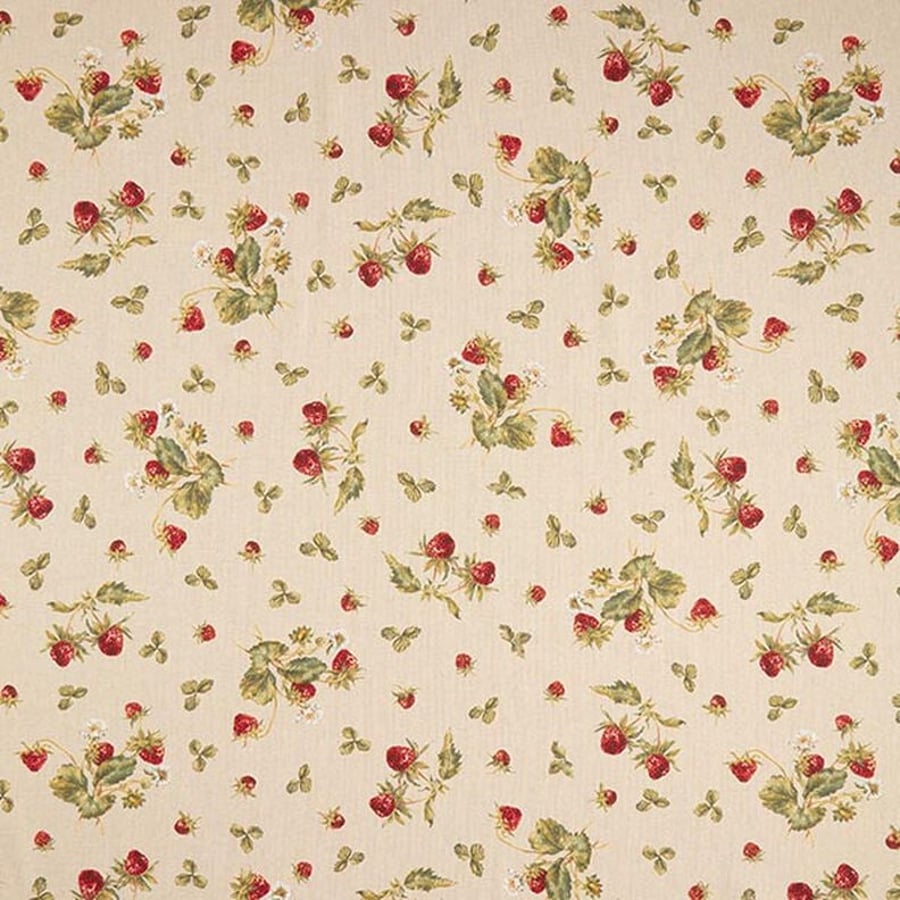 Strawberry Valance 45 x 7 inch