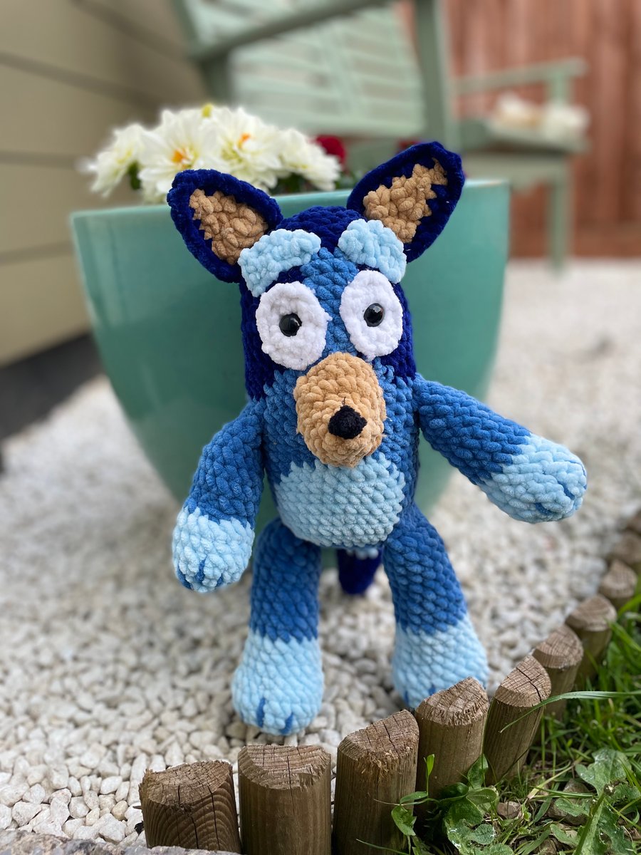 Bingo and bluey crochet teddies 