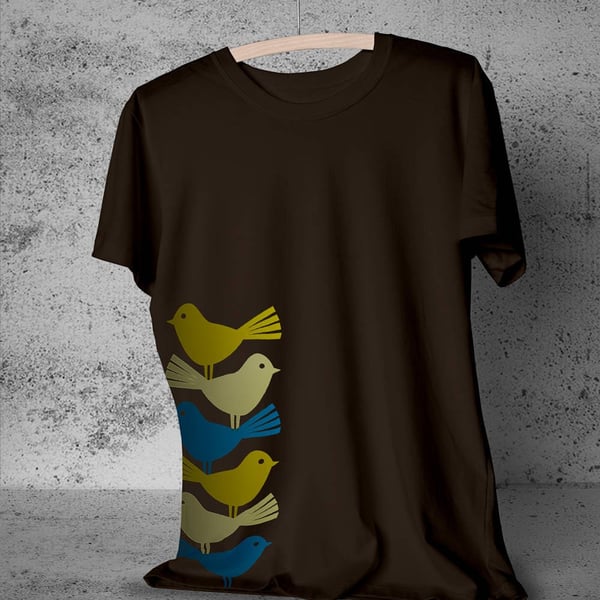 Bird mens T-Shirt. Malefemale clothing, graphic bird tee. Choice of colours! Big