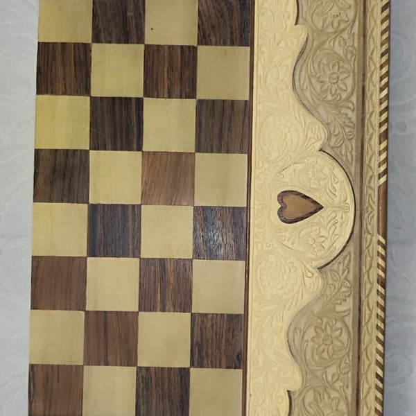 Hand-Carved Persian Backgammon Set – Luxury Wood Inlay & Motif Design