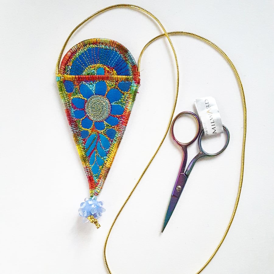 Scissor Holder Necklace 