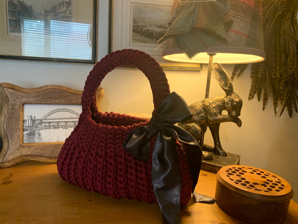 Burgundy Crochet Handbag 