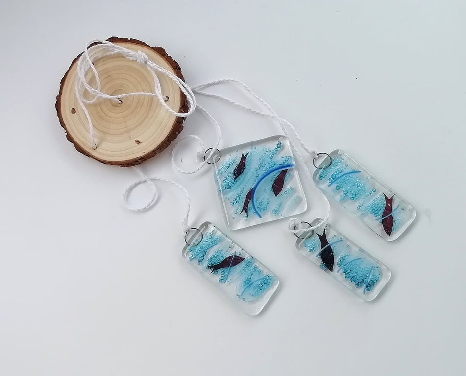Bubbled glass wind chime, garden art, fused glass mobile, fish mobile. 