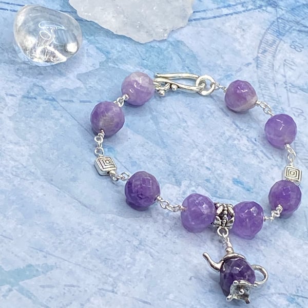 Faceted amethyst stone bracelet with silver teapot charm