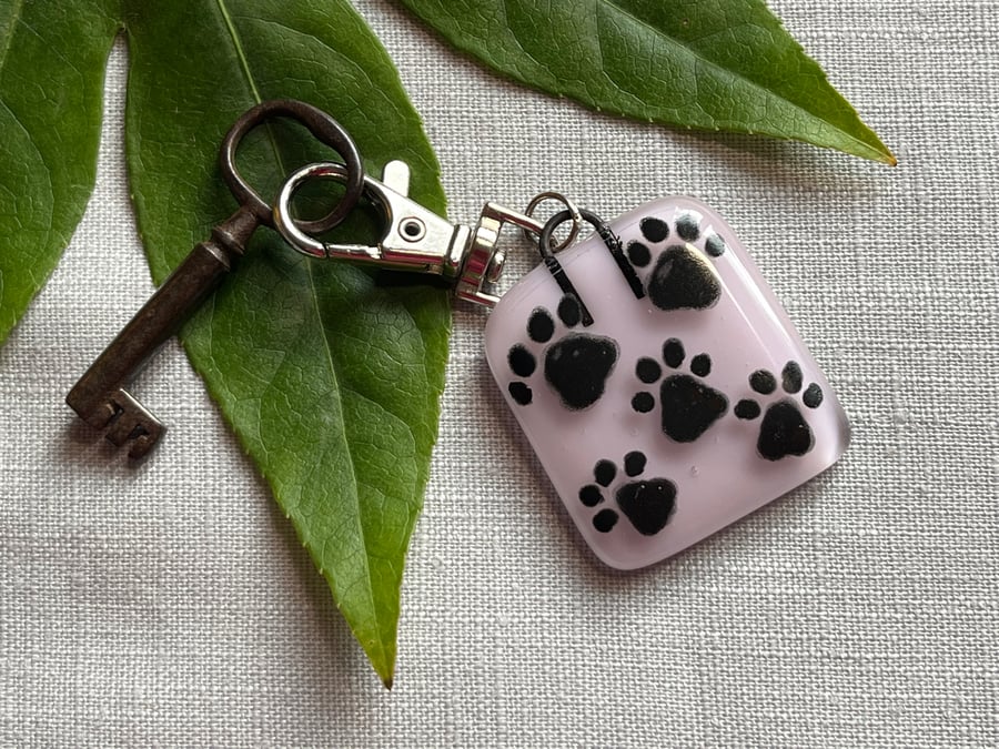 Fused glass bag charm : key ring cute paw prints