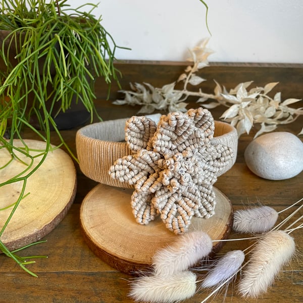 Handmade Macrame Flower Headband - Creamy Beige
