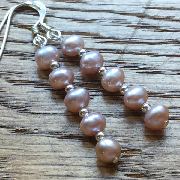 SALE - Gorgeous 5 pink pearls and silver earrings 