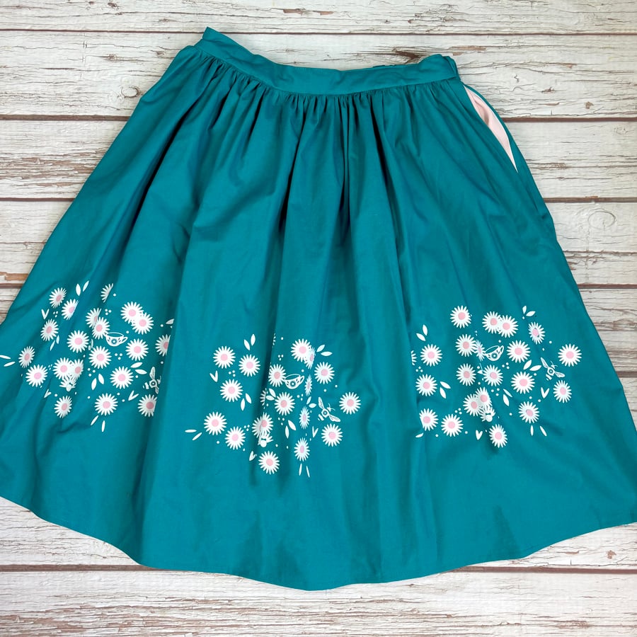 Summer Daisy Print Skirt. Teal cotton Elasticated waistband and Pockets
