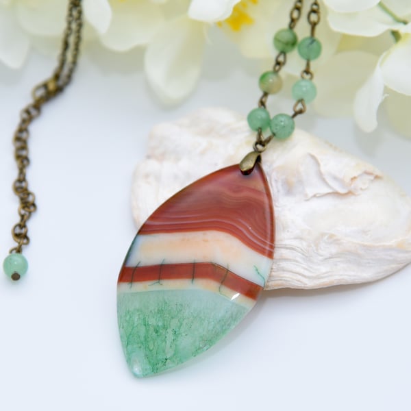 Sea Green & Brown Agate Pendant Necklace