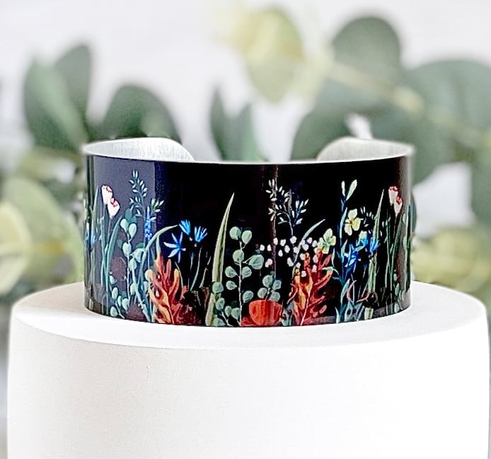 Oak leaf, wildflowers wide cuff bracelet, metal jewellery bangle (63)
