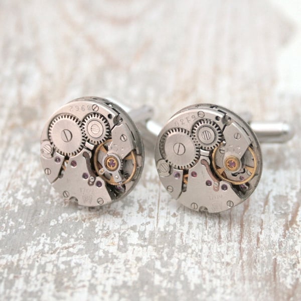 Cufflinks - Birthday Gifts for Him - Steampunk Cuff links Round Watch Mechanisms