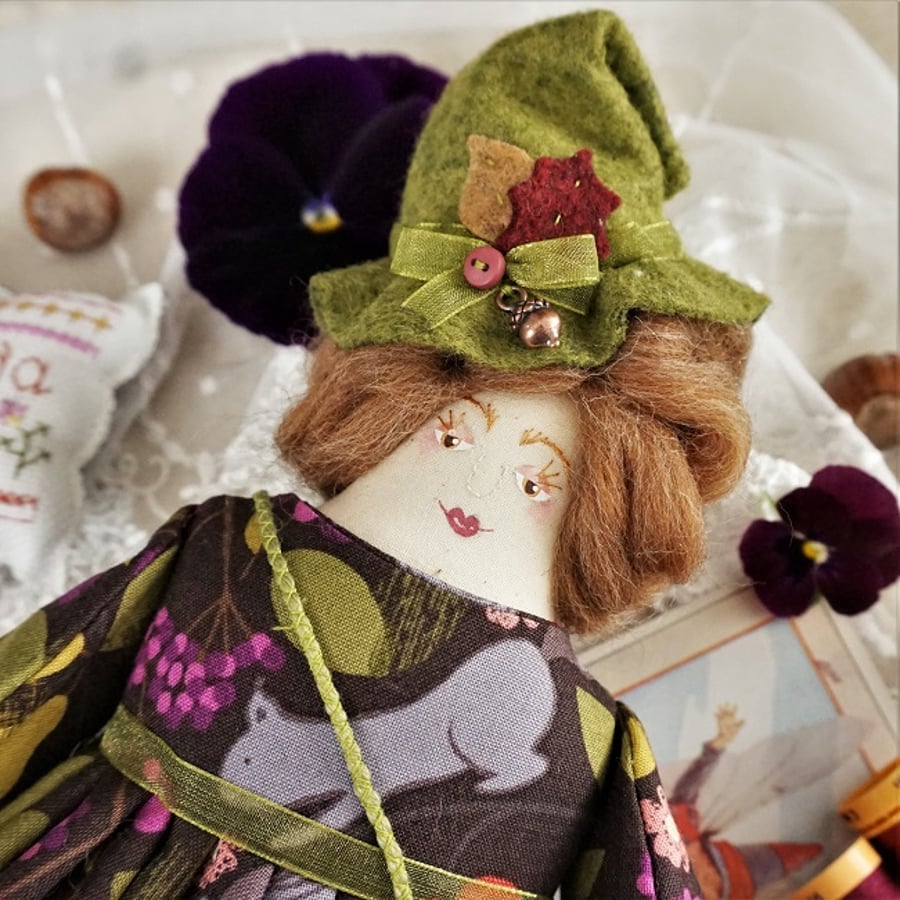 Isolda, A Little Lancashire Witch Doll