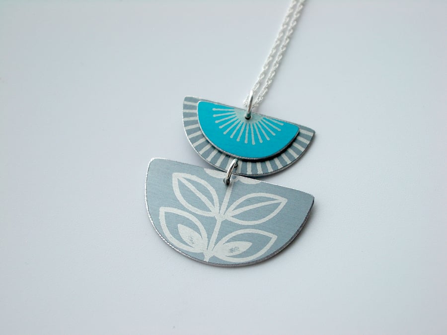 Turquoise and grey folk art retro style flower pendant