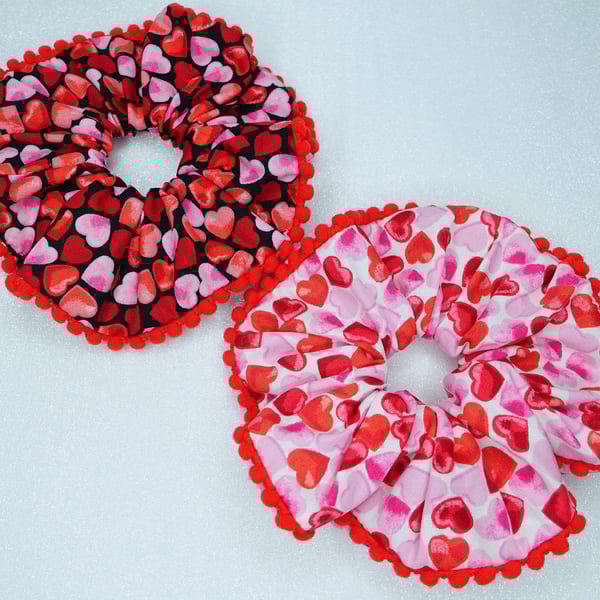 Pom Pom Scrunchies, Hearts Print Scrunchies Large Size