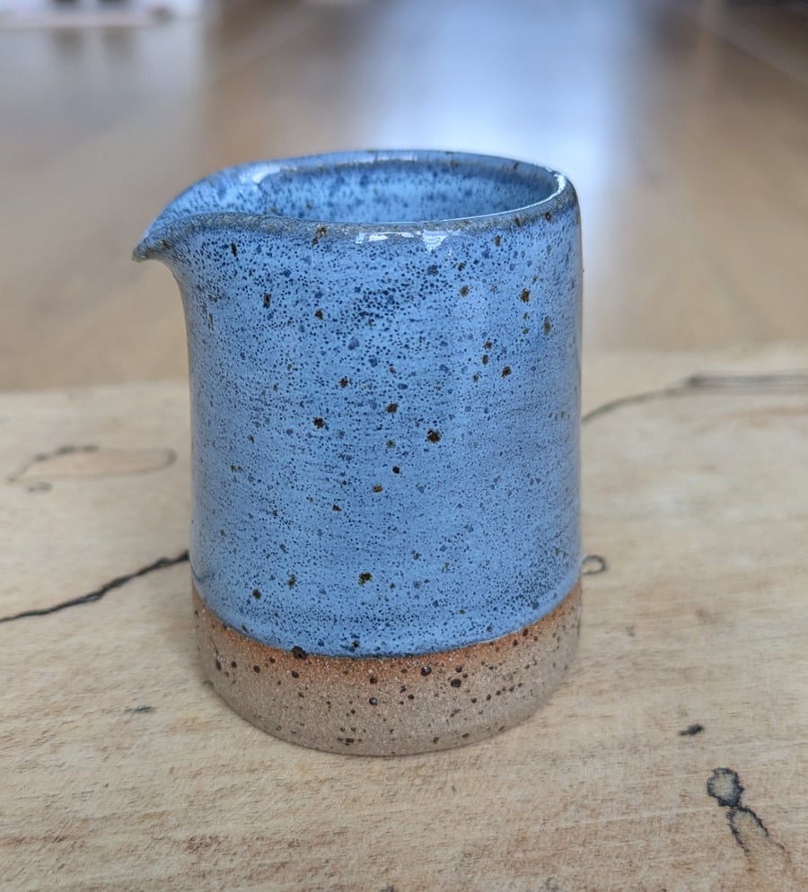 Diddy blue speckled jug