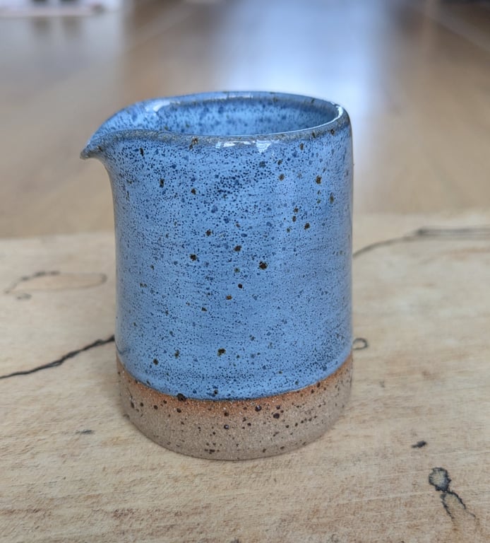 Diddy blue speckled jug