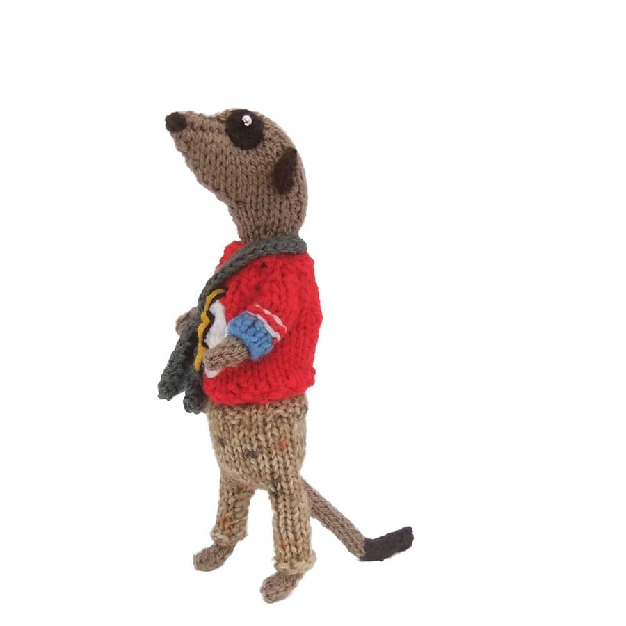 Sheldon Meerkat, handknitted meercat geek, big bang theory