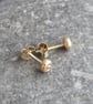 9ct gold pebble stud earrings, Spiral pattern - Image 4