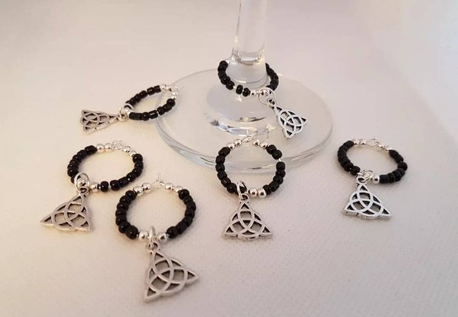 Triquetra Knot Beaded Wine Glass Charms