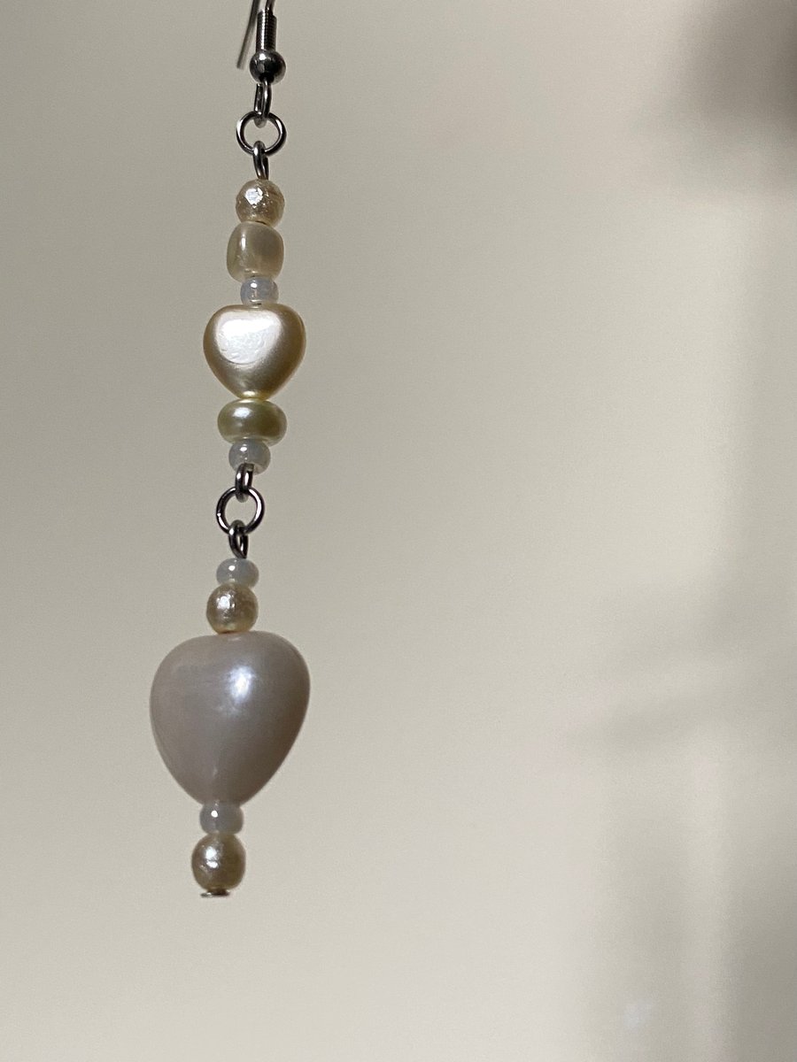 Cecilia - Heart Earrings 