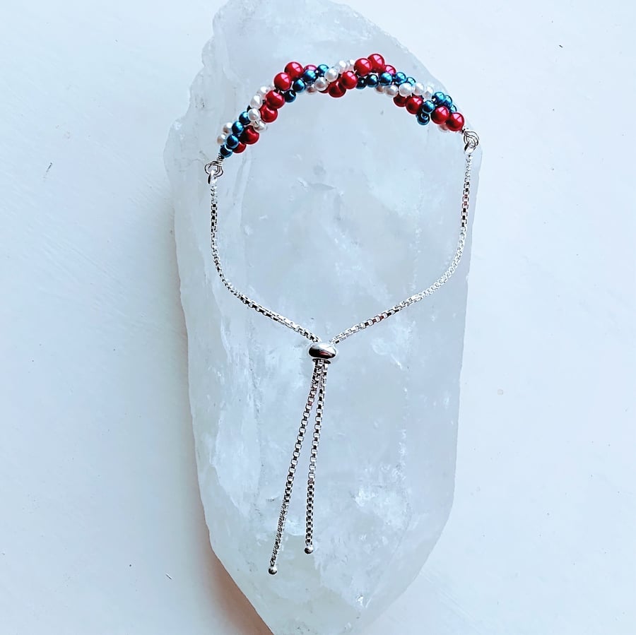 Red White & Blue Twisted Pearl Bubble Silver Plated Slider Bracelet