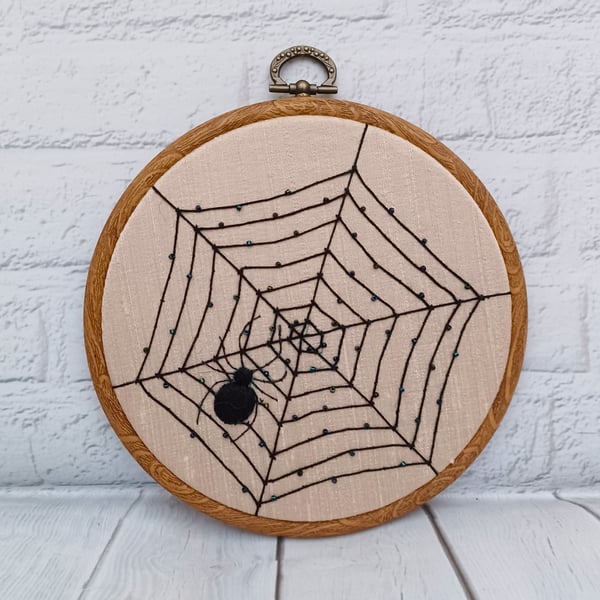 Spider Web Embroidery Hoop, Halloween Gift for Spider Lovers, Hand Embroidery Ho