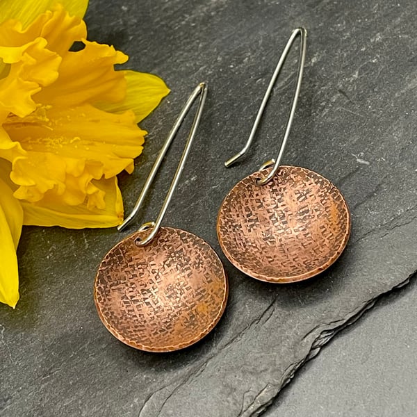 Oxidised “silk” copper disk earrings 