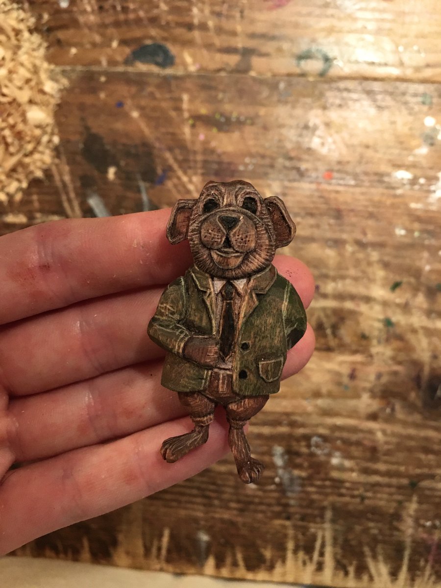 Hand Carved Wind in The Willows Ratty Brooch Pin