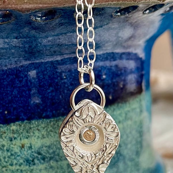 Shadow box, small, no. 7 - with 9ct gold - Folksy