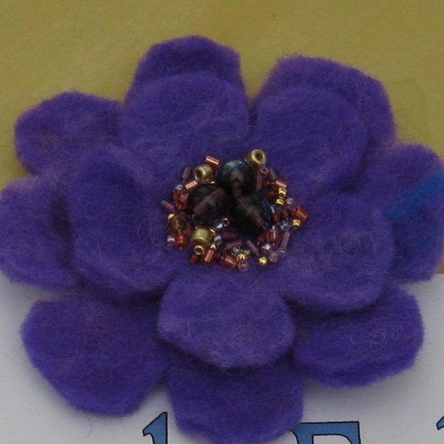 Handmade felt Brooch