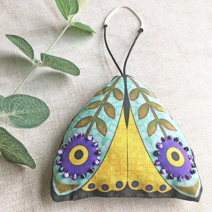 Handmade lavender bag. Hanging lavender sachet, scented gift for moth lover