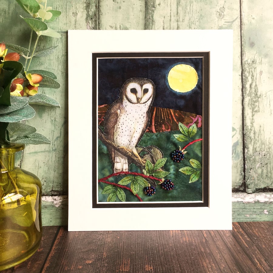 Barn owl, textile art, owl lover, gift for bird lover, bird art, owl picture 