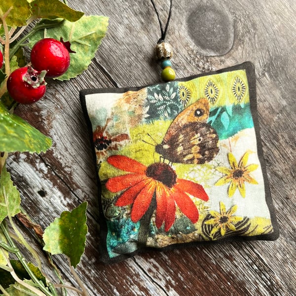 Handmade lavender bag, scented gift, letterbox gift, butterfly lover